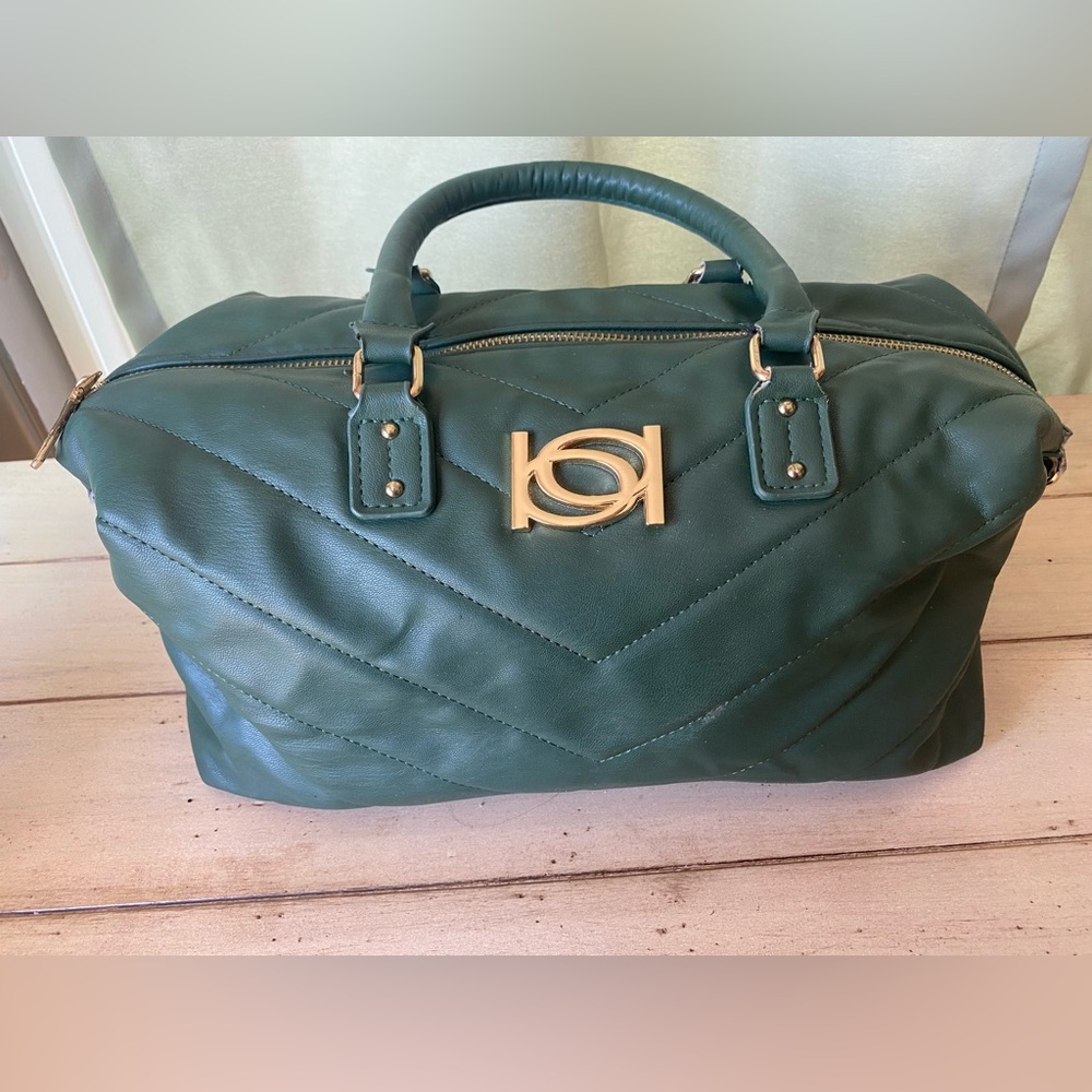 BEBE Satchel Handbag Levi Hunter Green Medium Quilted w/gold Logo Hardware.